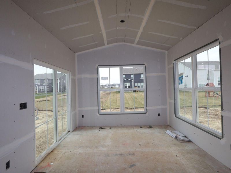 7359 Larkleaf Drive , Plain City, OH 43064 Photo 5