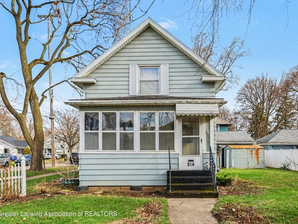 814 Wildwood Avenue, Jackson, MI 49202