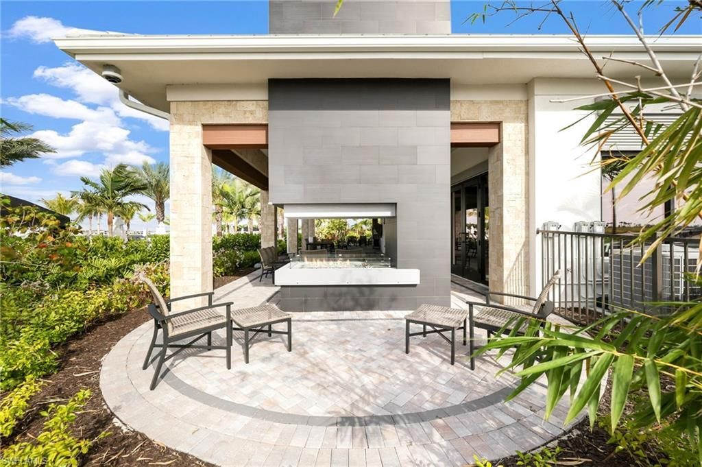 12350 Canal Grande Dr, Fort Myers, FL 33913 Photo