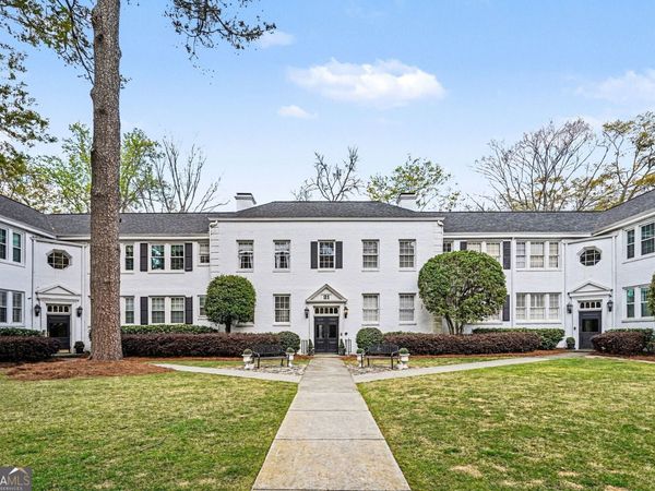 21 Peachtree Memorial Drive NW, Unit 8, Atlanta, GA 30309