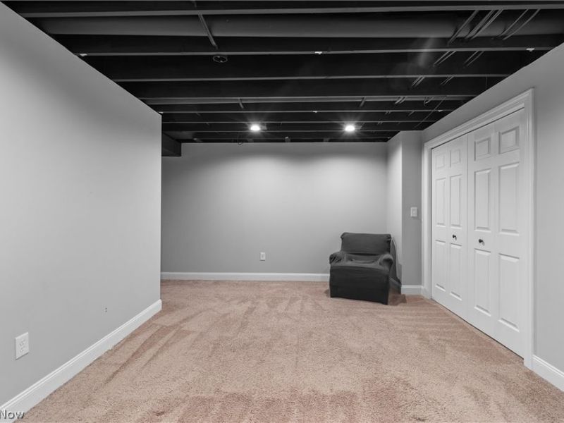 2187 Old Elm Street NE, Canton, OH 44721 Photo 22