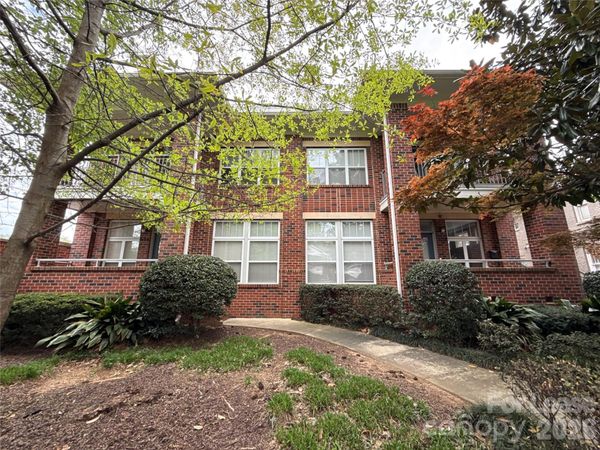 534 Oakland Avenue , Charlotte, NC 28204