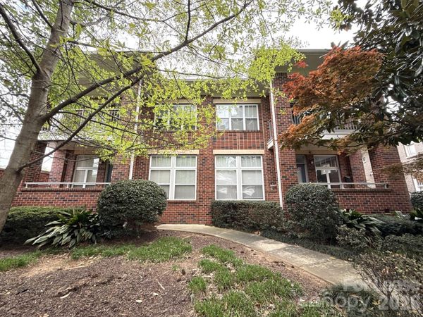 534 Oakland Avenue , Charlotte, NC 28204