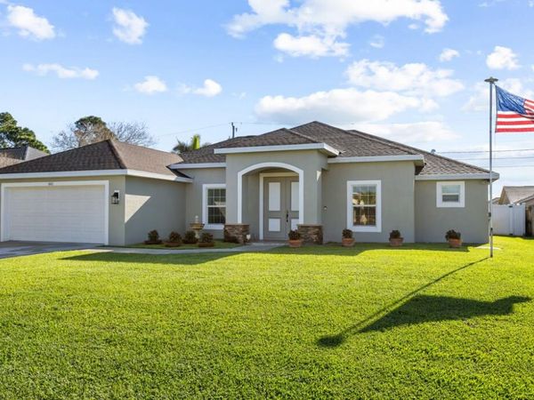 1843 SW Hudson Street, Port St. Lucie, FL 34953