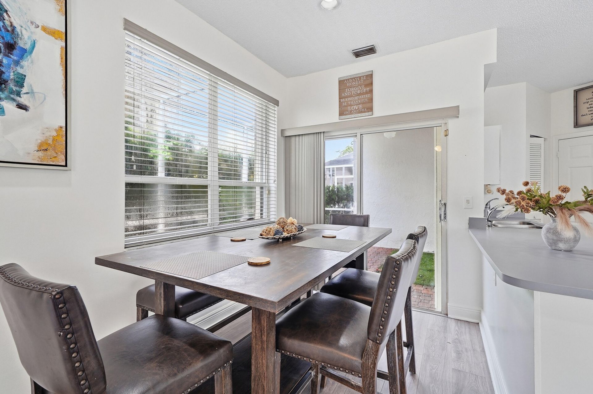 9378 NW 8th Circle, Plantation, FL 33324 Photo