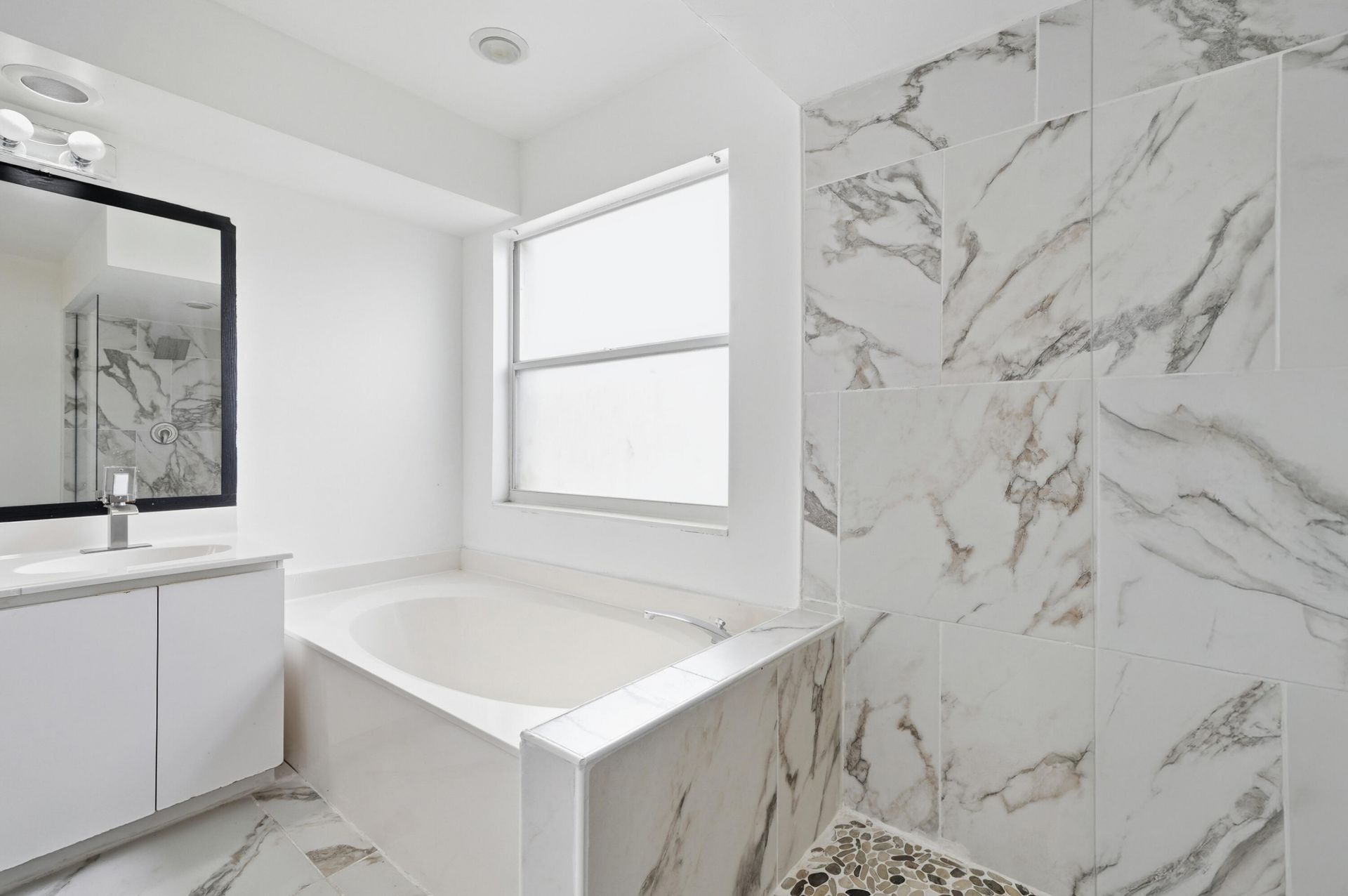 9378 NW 8th Circle, Plantation, FL 33324 Photo