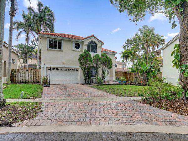11230 Reveille Road, Cooper City, FL 33026