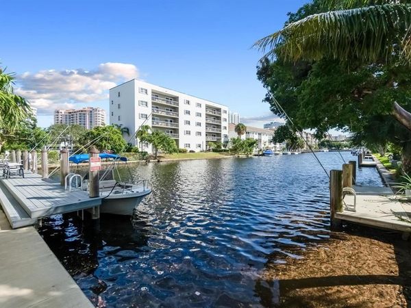 1439 S Ocean Boulevard, Unit 215, Lauderdale-By-The-Sea, FL 33062