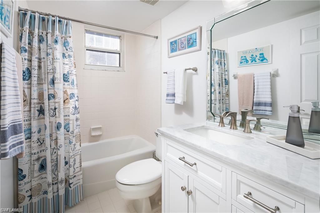 5550 Heron Point Dr, Unit 305, Naples, FL 34108 Photo