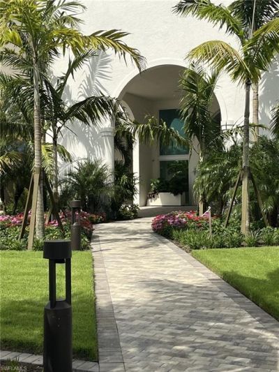 5550 Heron Point Dr, Unit 305, Naples, FL 34108 Photo