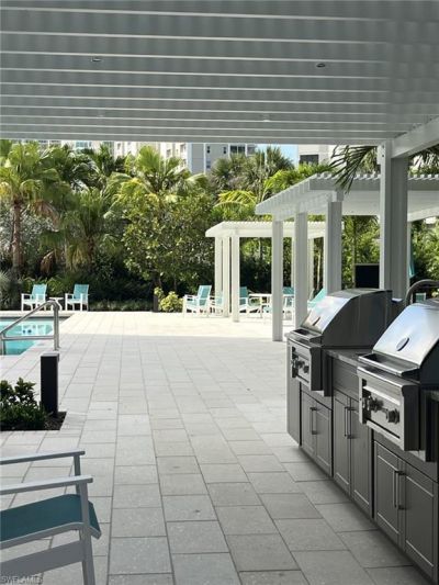 5550 Heron Point Dr, Unit 305, Naples, FL 34108 Photo