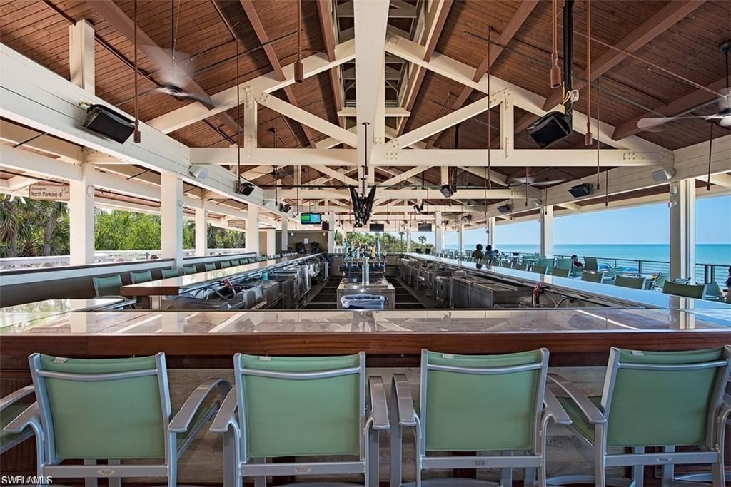 5550 Heron Point Dr, Unit 305, Naples, FL 34108 Photo