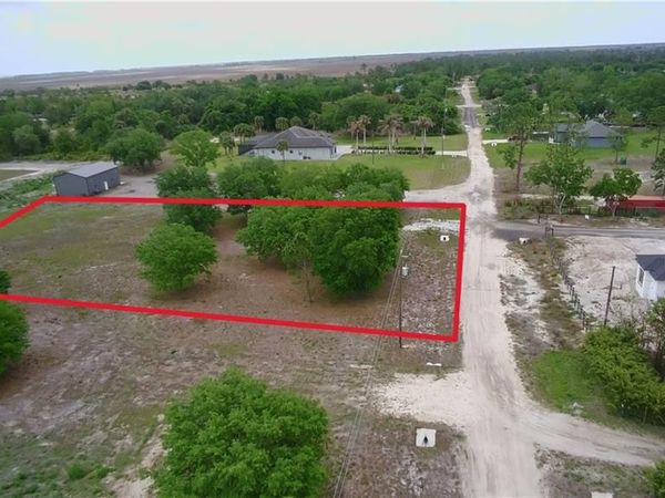 7860 3rd TER , LABELLE, FL 33935