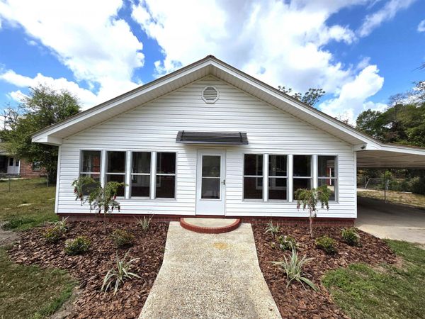 19285 NW SR 12, Bristol, FL 32321