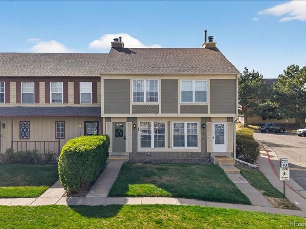 14344 E Hawaii Circle , Unit B, Aurora, CO 80012