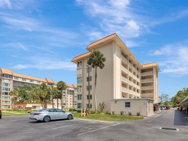 620 EDGEWATER DRIVE, Unit 102, DUNEDIN, FL 34698