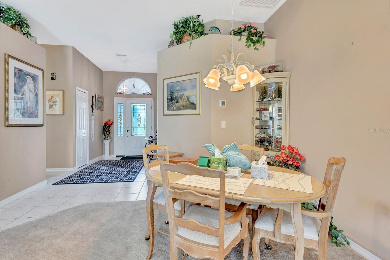 6835 Winslow Street , Sarasota, FL 34243 Photo