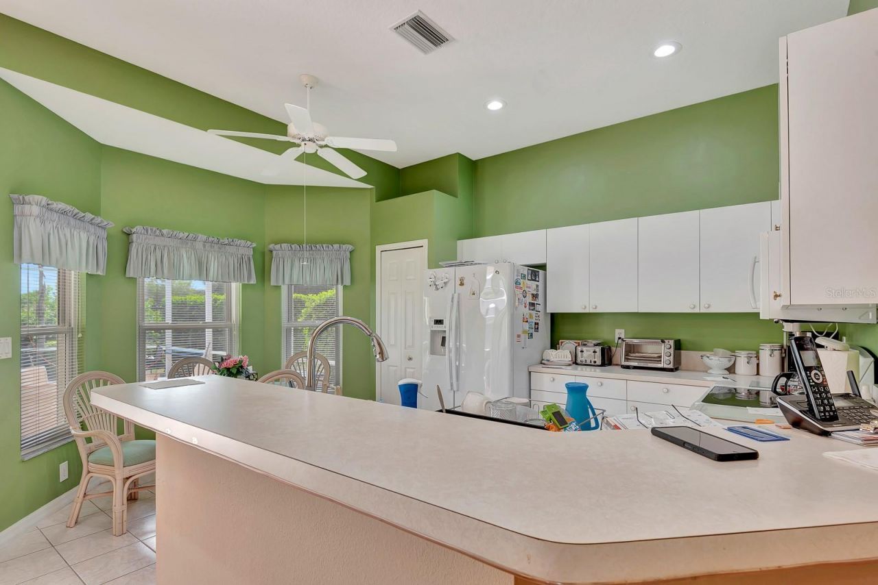 6835 Winslow Street , Sarasota, FL 34243 Photo