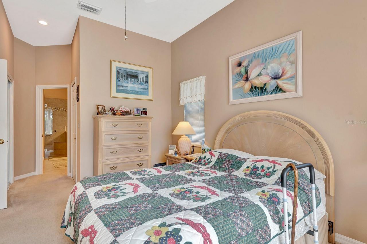 6835 Winslow Street , Sarasota, FL 34243 Photo