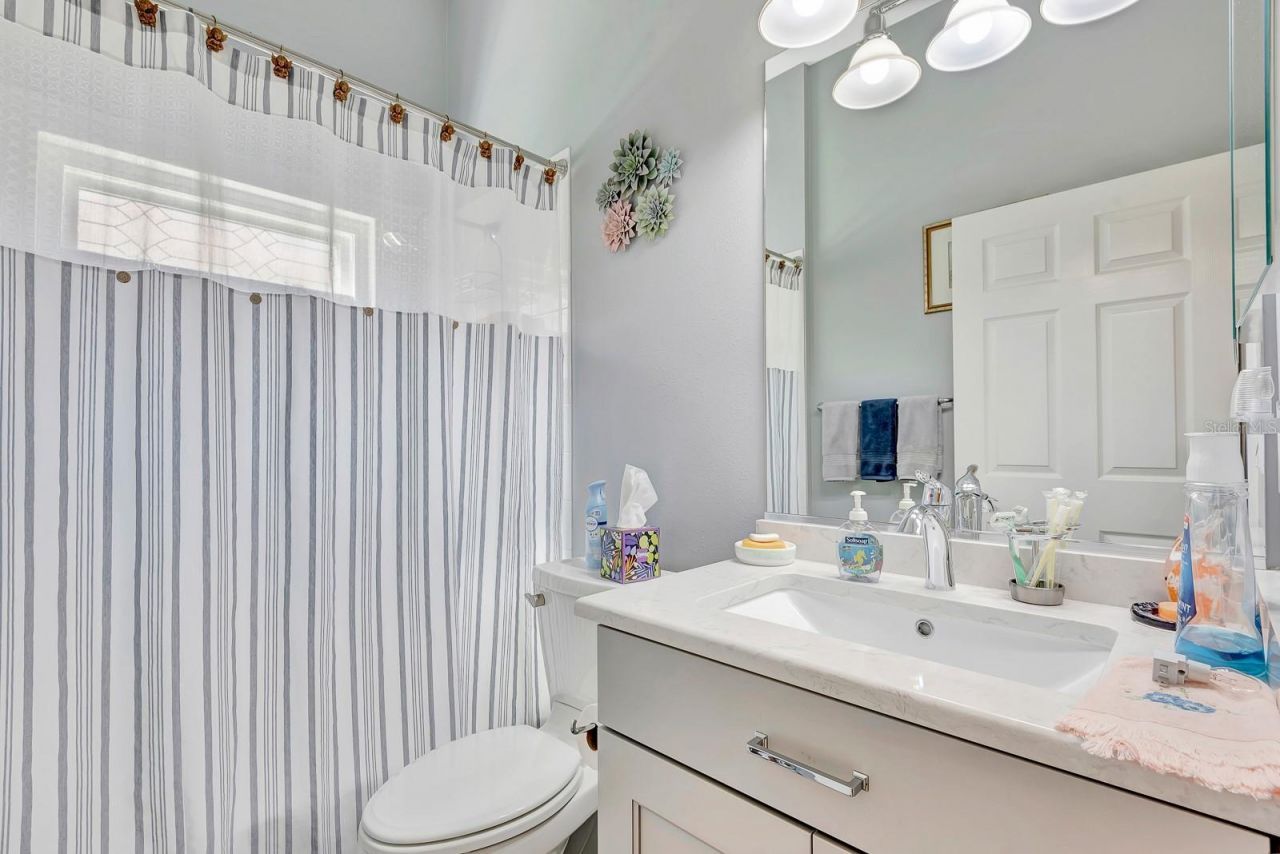 6835 Winslow Street , Sarasota, FL 34243 Photo