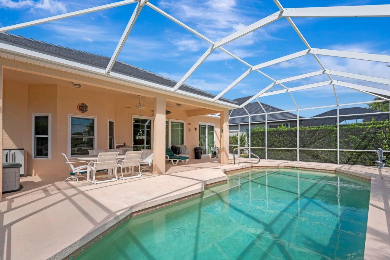 6835 Winslow Street , Sarasota, FL 34243 Photo