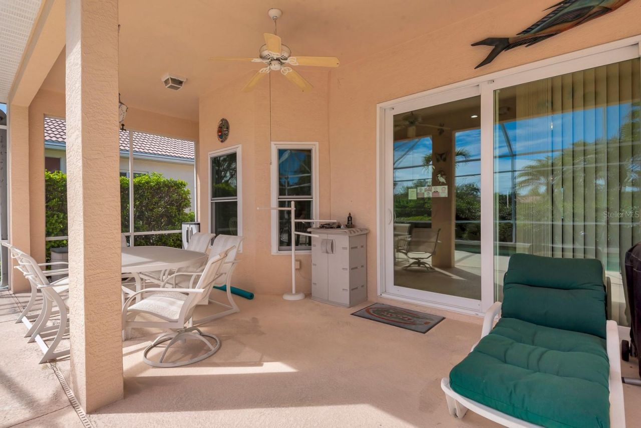 6835 Winslow Street , Sarasota, FL 34243 Photo