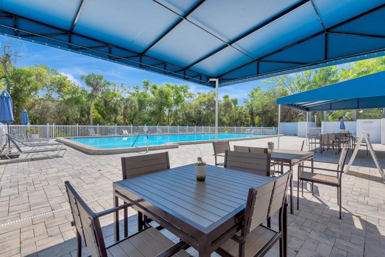 6835 Winslow Street , Sarasota, FL 34243 Photo