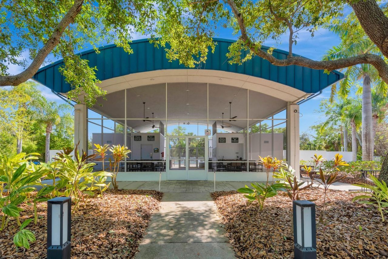 6835 Winslow Street , Sarasota, FL 34243 Photo