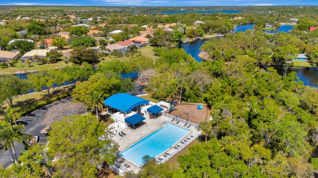 6835 Winslow Street , Sarasota, FL 34243 Photo