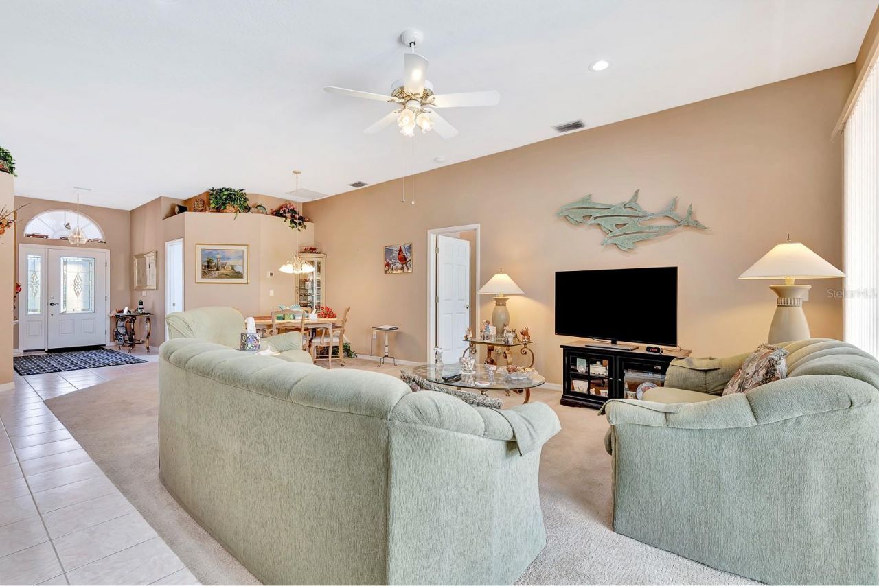 6835 Winslow Street , Sarasota, FL 34243 Photo