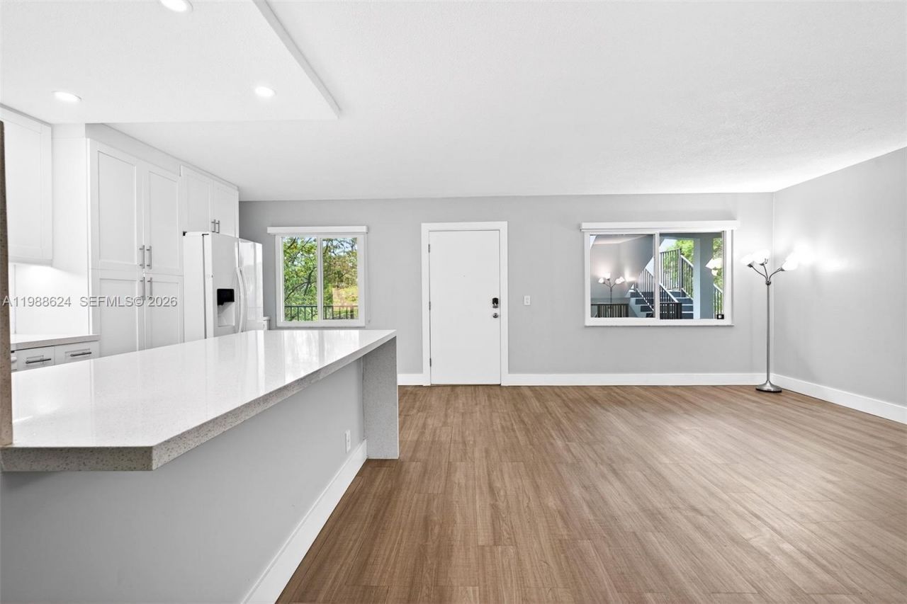 1301 SW 134th Way , Unit 313B, Pembroke Pines, FL 33027 Photo