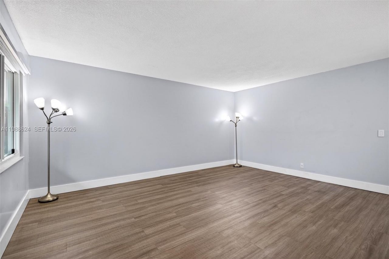 1301 SW 134th Way , Unit 313B, Pembroke Pines, FL 33027 Photo