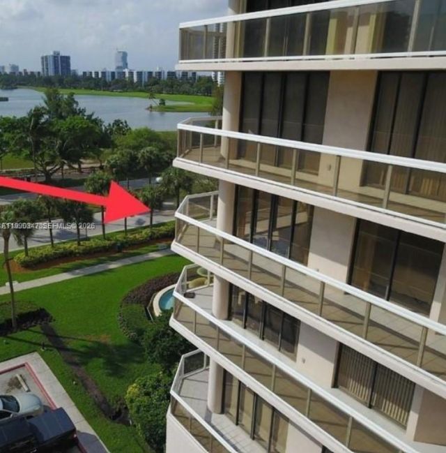 20185 E Country Club Dr, Unit 405, Aventura, FL 33180 Photo