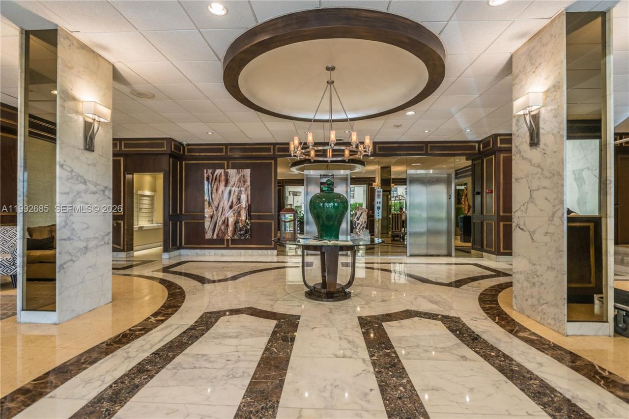 625 Biltmore Way , Unit 905, Coral Gables, FL 33134 Photo