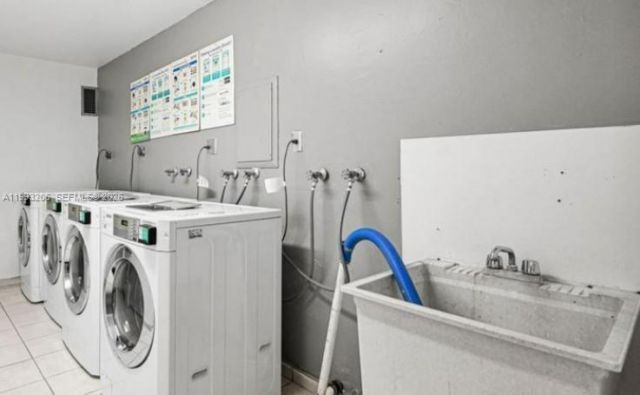 7135 Collins Ave, Unit 525, Miami Beach, FL 33141 Photo