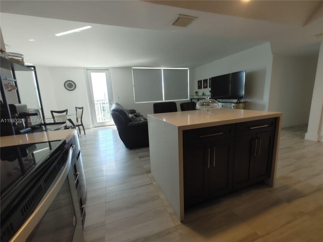7135 Collins Ave, Unit 525, Miami Beach, FL 33141 Photo