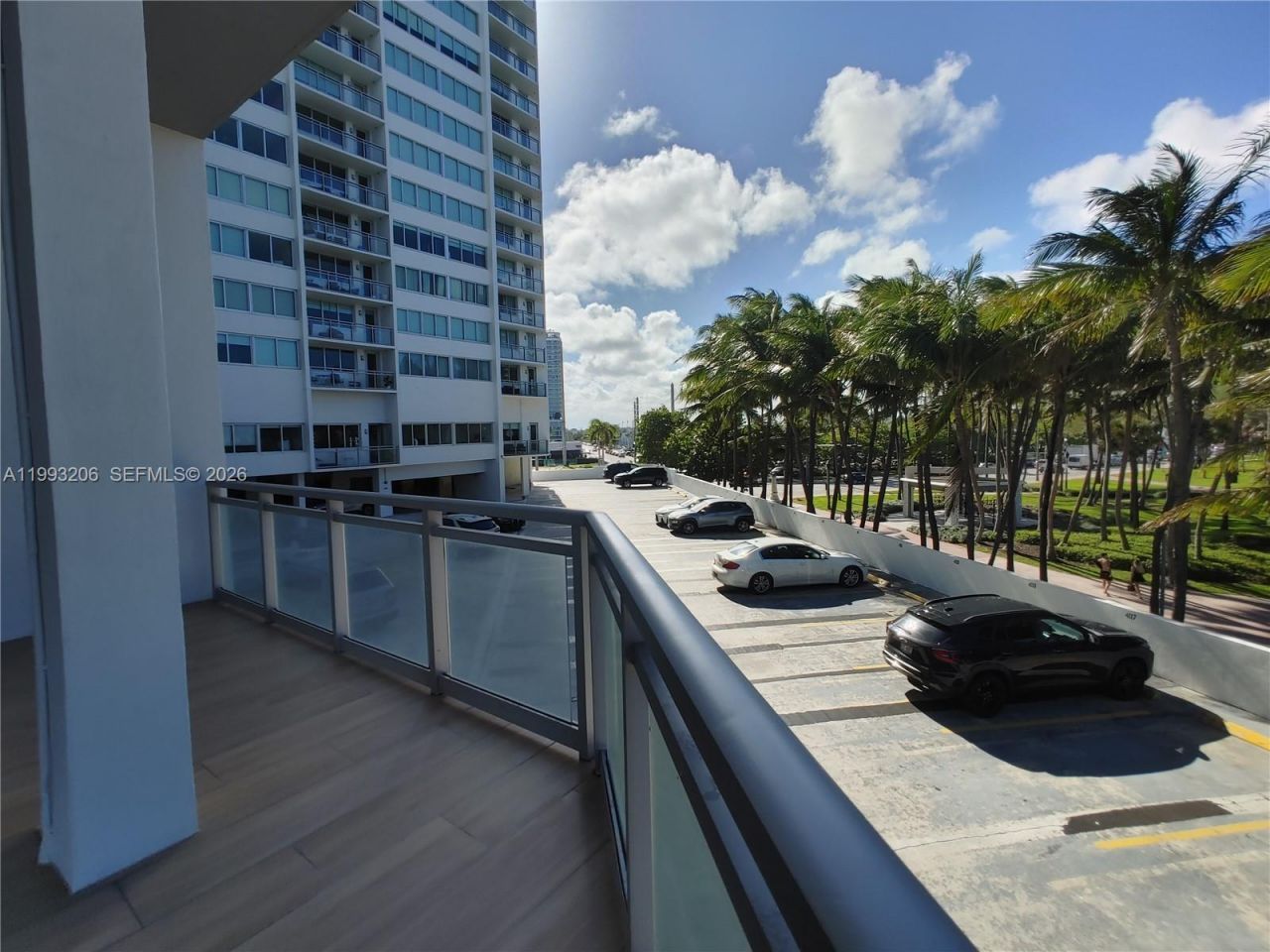 7135 Collins Ave, Unit 525, Miami Beach, FL 33141 Photo