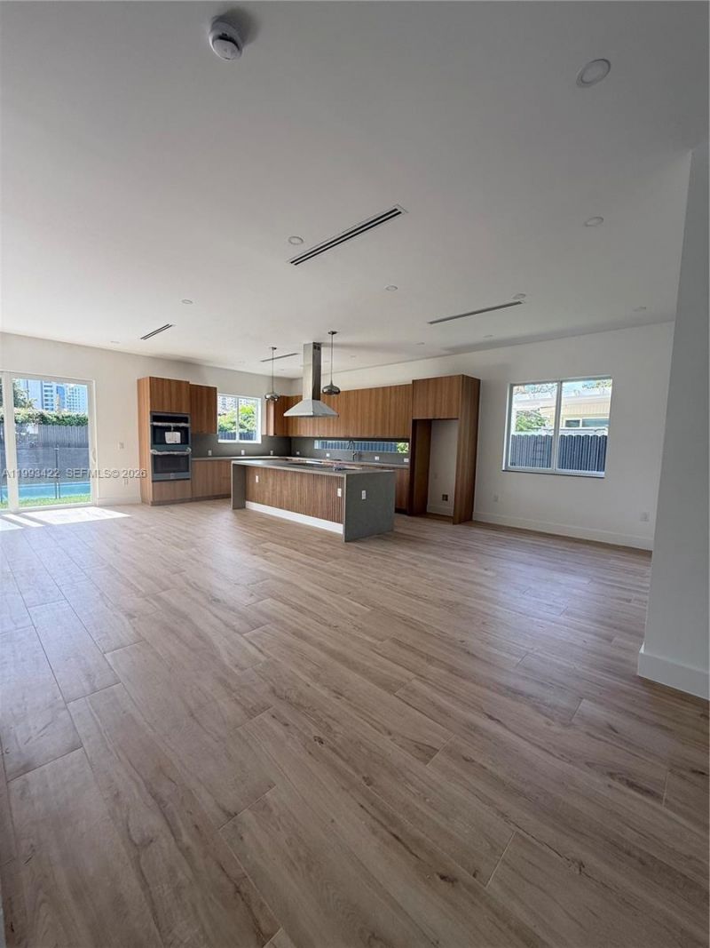 1981 SW 33rd Ave , Miami, FL 33145 Photo