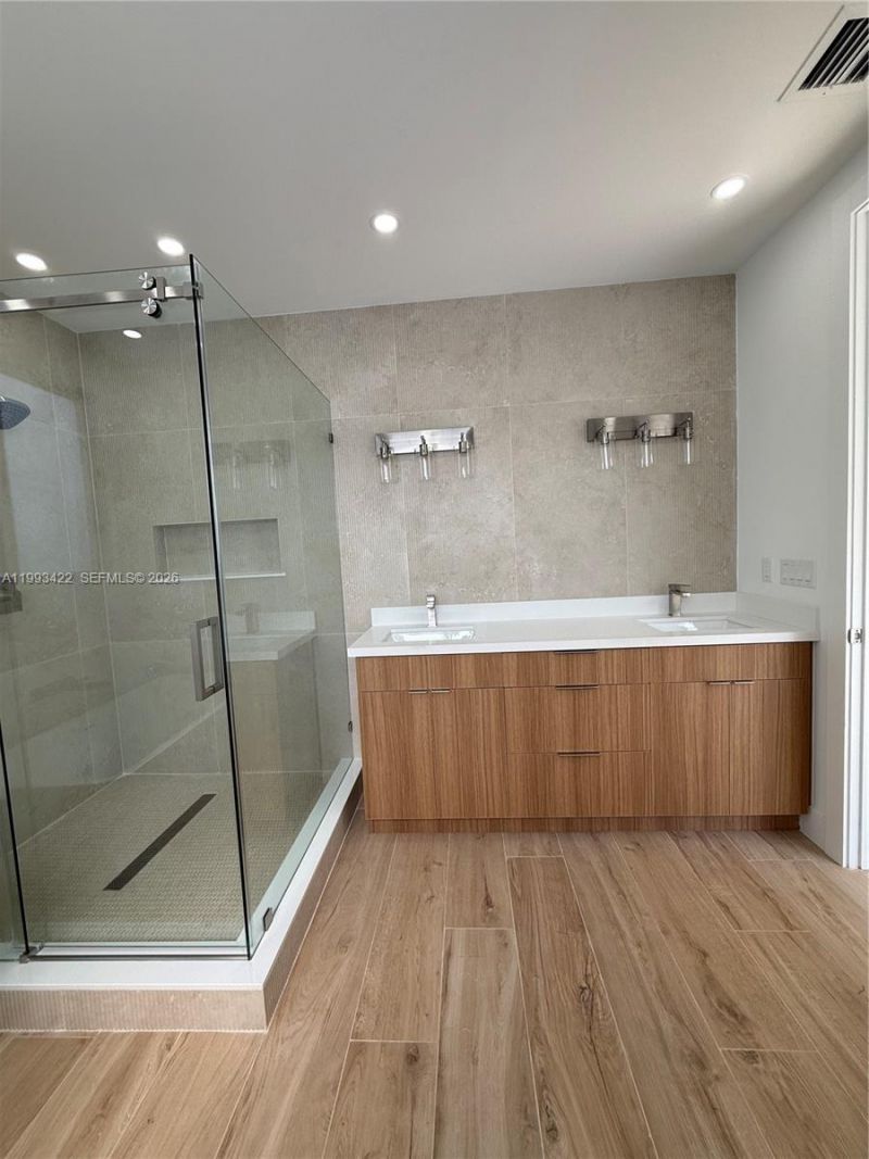 1981 SW 33rd Ave , Miami, FL 33145 Photo