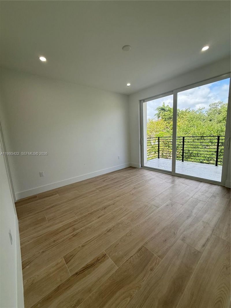 1981 SW 33rd Ave , Miami, FL 33145 Photo