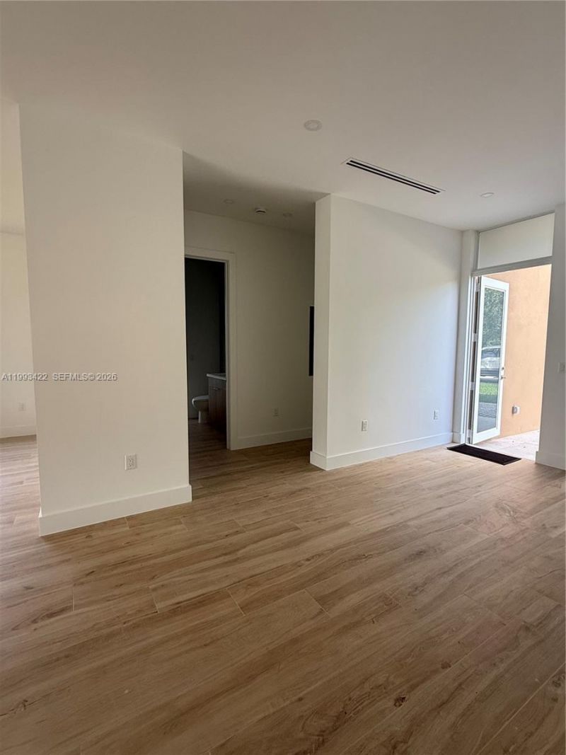 1981 SW 33rd Ave , Miami, FL 33145 Photo