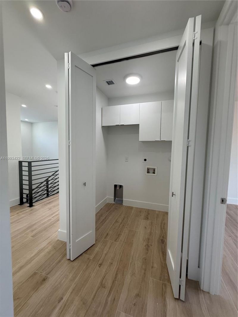 1981 SW 33rd Ave , Miami, FL 33145 Photo