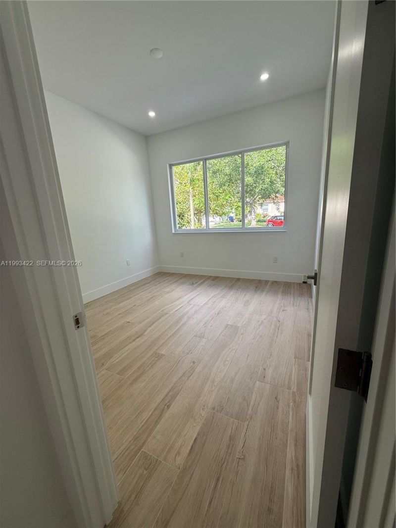 1981 SW 33rd Ave , Miami, FL 33145 Photo