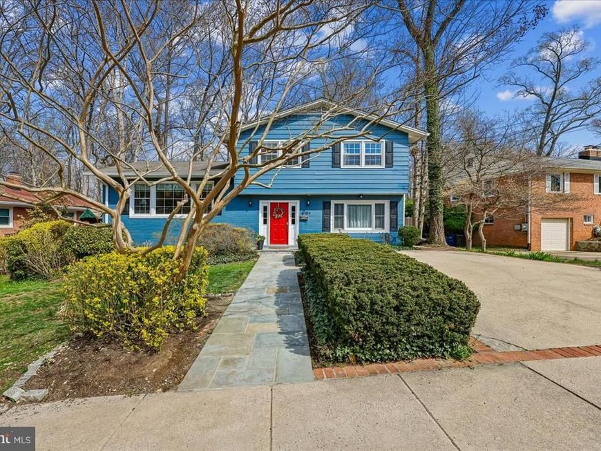 8101 Whittier Boulevard, Bethesda, MD 20817 Main Photo