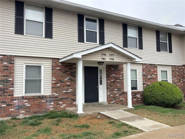 777 Highland Hill Drive , Unit D, St Peters, MO 63376