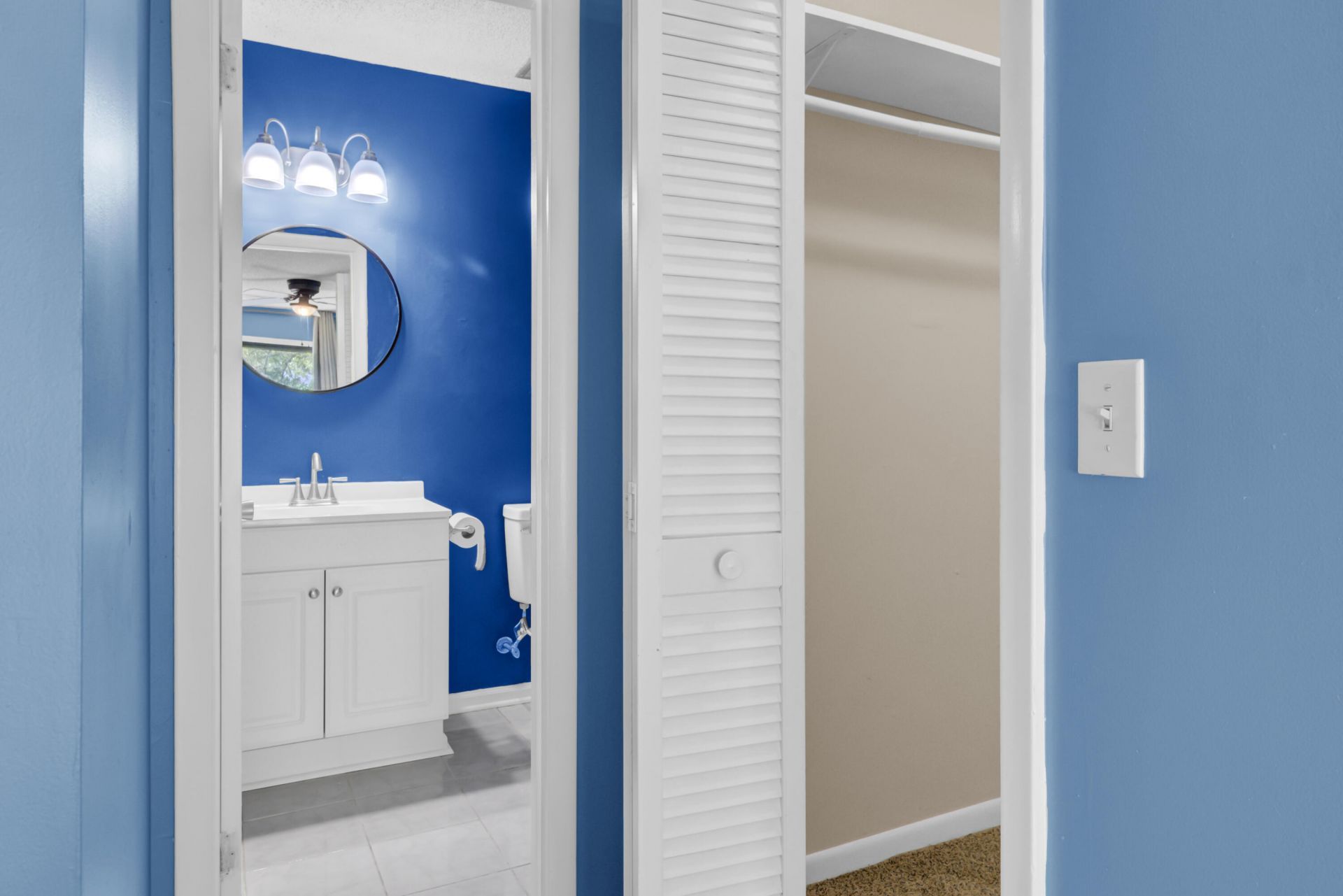 807 Greencastle Drive Photo 17