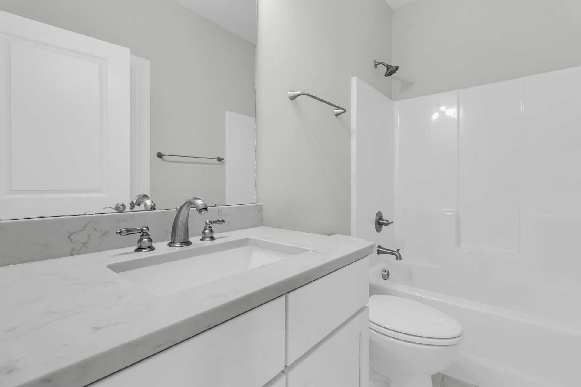 5911 Steward Street Photo 21