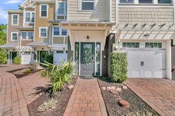 5911 Steward Street photo 4