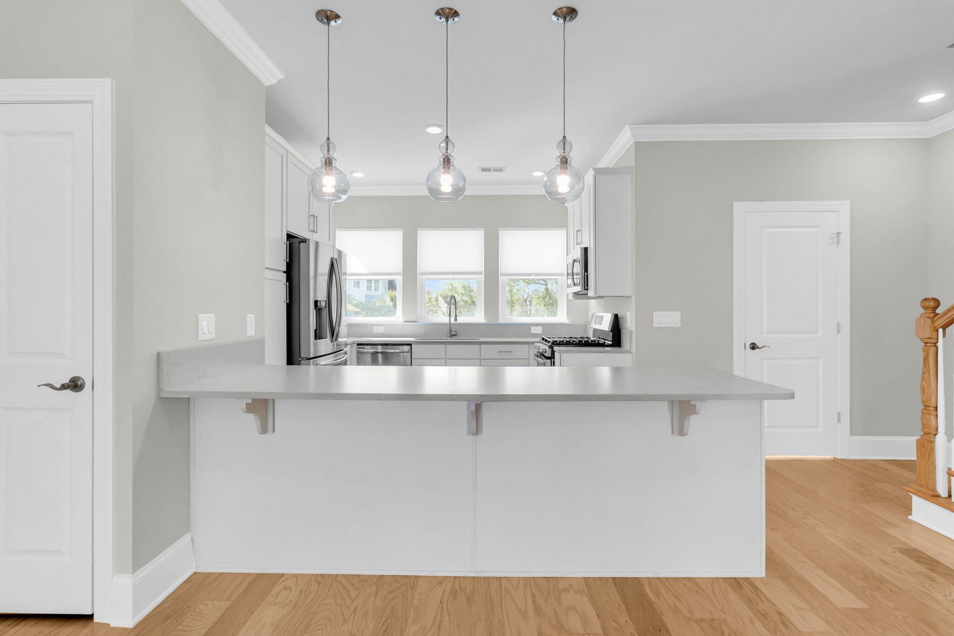 5911 Steward Street Photo 6