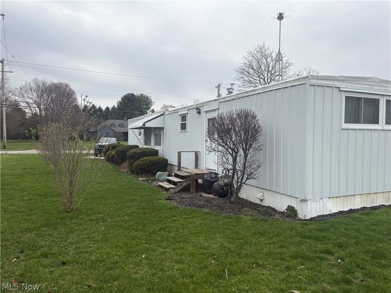 243 Park Avenue, New London, OH 44851 Photo 11